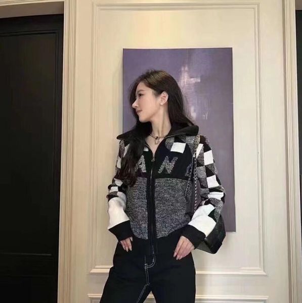 

women's sweaters designer fall womens sweater high-quality luxury cardigan zipper lapel vintage patchwork color knitted comfortable and, White;black