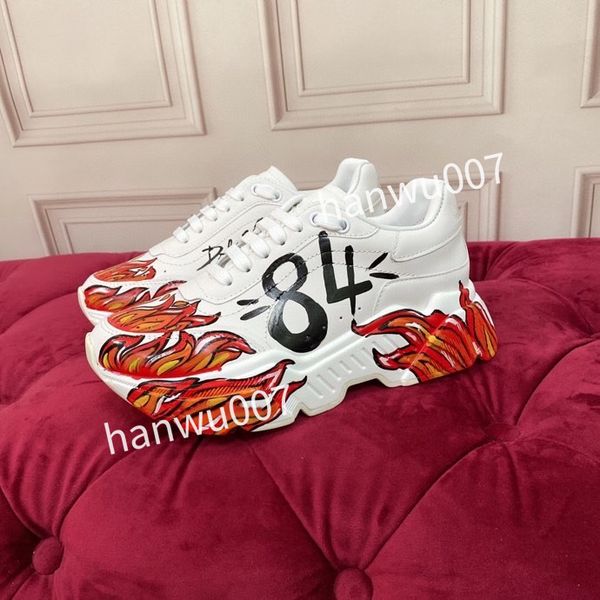 

new women brand designer shoes runner suede leather low-cut shoes black casual shoes outdoor sports sneakers