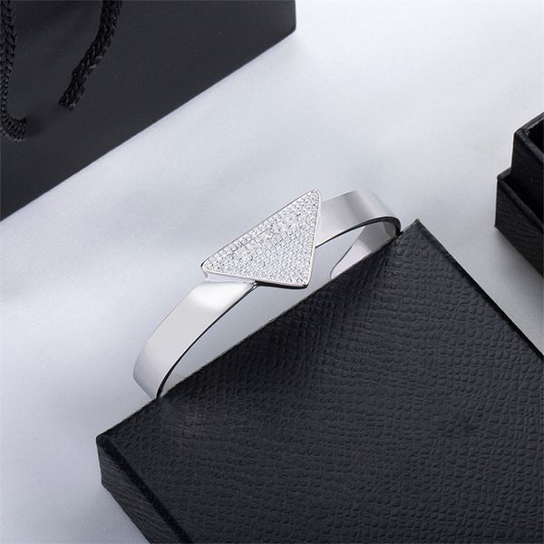 

925 silver plated love bracelets bangle inverted triangle letter designer bracelet fashion womens cuff diamond bracelets jewelry party luxur, Black