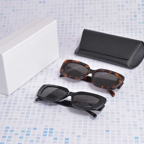 

arc de triomphe cl4s216 square glasses uv resistant sunglasses, White;black