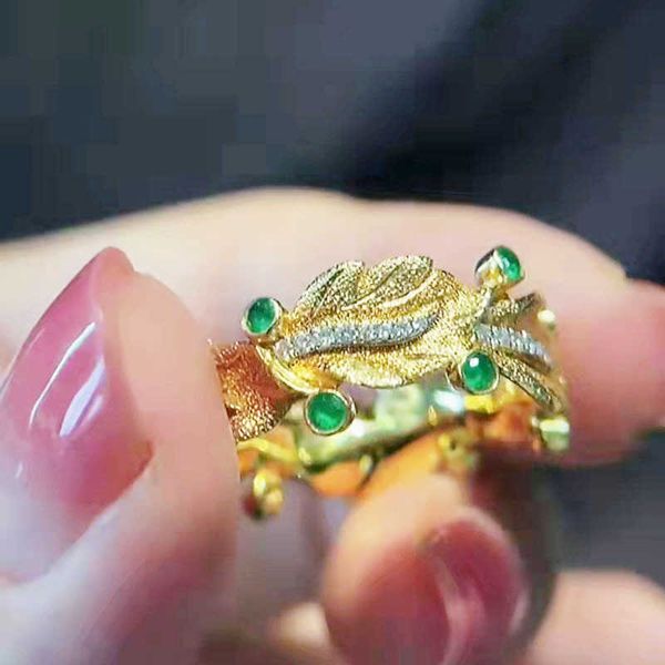 

jewelry light luxury ins fashion jewelry phoenix tail emerald ring with 18k gold inlaid zircon, Black