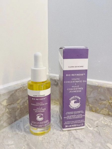 

sensitive nutritious renewal essence 30ml ren clean skincare bio retinoid youth concentrate oil make up fast ship easy to absorb