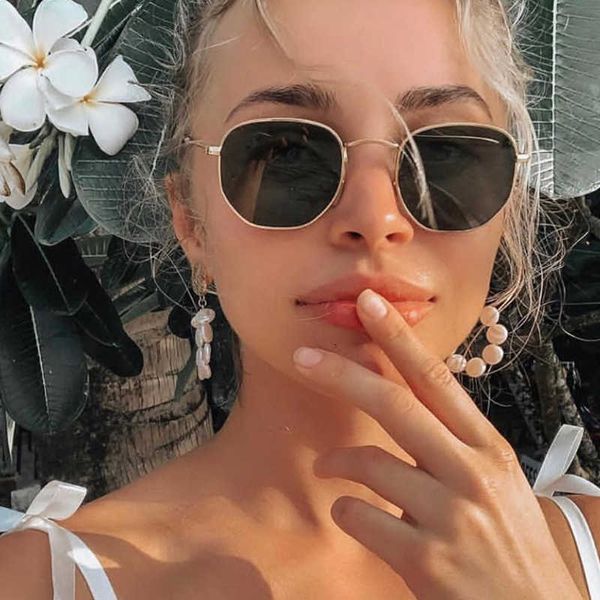 

Sunglasses Brand Luxury Fashion Outdoor Summer Metal Square Woman Vintage Sun Glasses Female Mirror Eyeglasses Colored Lenses Designer Gafas De