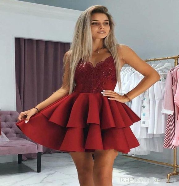 

modest short homecoming graduation dresses with lace appliqued tiered satin a line cocktail party dresses spaghetti4254227, Blue;red