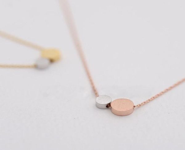 

fashion circle pendant necklaces big circle and small circle mixed color combination laces praise others gesture pendant necklaces4535934, Silver