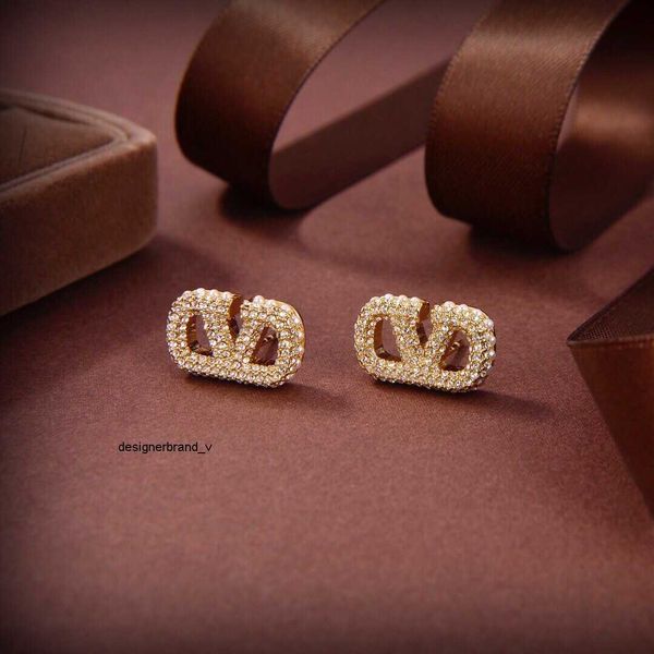 

designer earring letter v stud earing luxury women fashion hoop jewelry metal valentinoity earring 65df54hh, Golden;silver