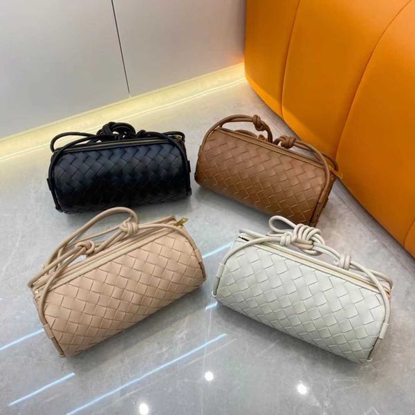 

autumn and winter 2022 new fashion woven bucket bag calf leather versatile pillow bag single shoulder crossbody handheld women's bag 23