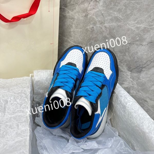 

2023new brand women quality casual shoes designer leather lace-up sneaker fashion running trainers letters flat printed gym sneakers, Red;white
