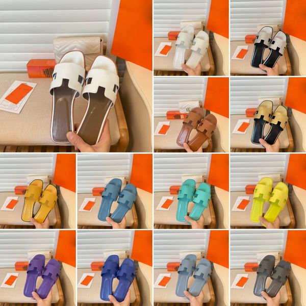 

2023 womens oran sandal luxury designer sandals leather lady paris flat shoes walking working outdoor designer size36-43, Black