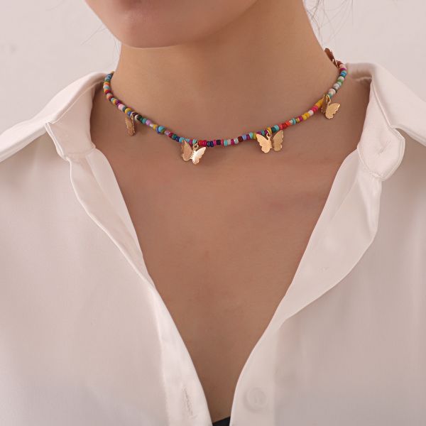 

necklace fashion alloy butterfly pendant necklace woman, temperament simple colored beaded hand-made necklacependant necklace valentine&#039, Silver