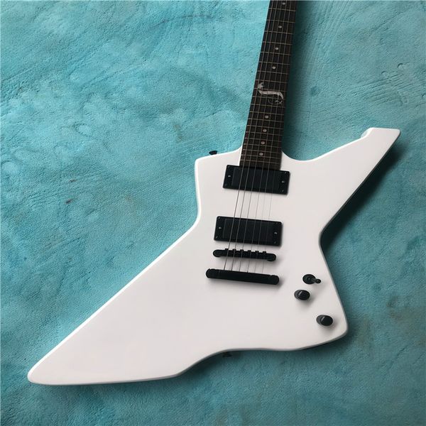 

white soul electric guitar with superior performance,ing