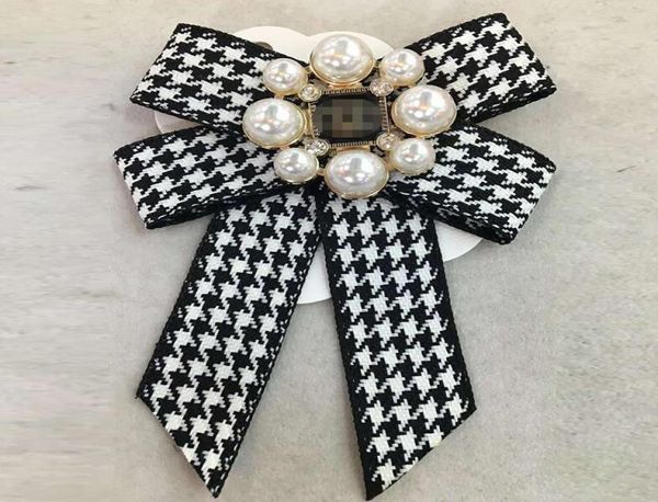 

stylish bow brooch with pearl bowknot brooches pins jewelry accessory wedding costume decoration6571140, Gray