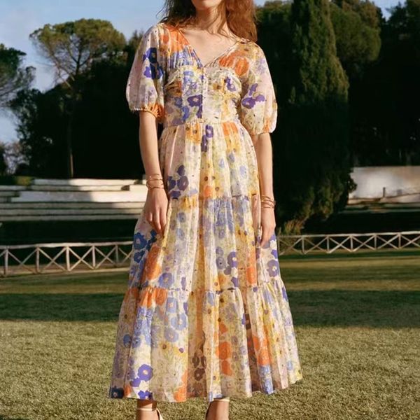 

2023 designer maxi dress for women with floral pleats and layered style mid length v-neck slimming dress summer dress, Black;gray