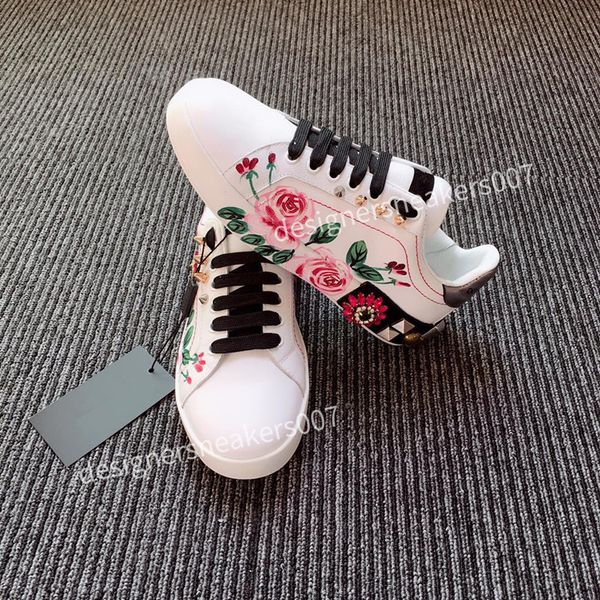 

2023new designer classic spring casual shoes mens fashion skulls leather boots punk flat-bottomed personalized fashion sneakers, Black
