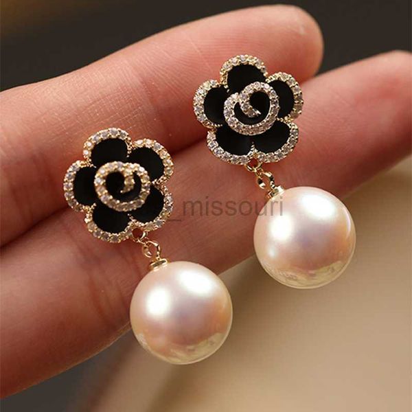 

stud woman black flower earrings party club accessories ear stud earrings fashion jewelry korean pearl earrings moda mujer 2021 j230529, Golden;silver