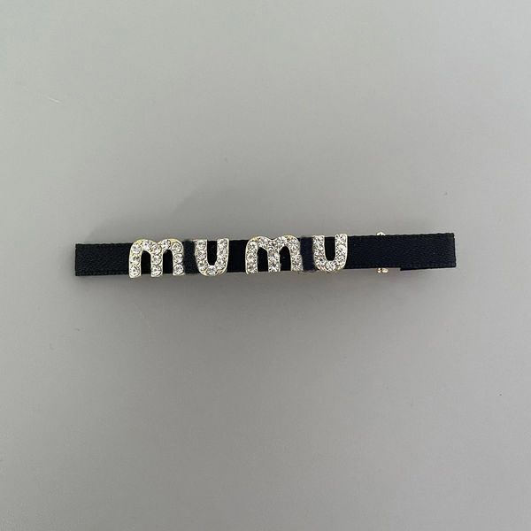 

new acrylic candy color miu letter edge clip girl sweet versatile side clip small hair clip, Slivery;golden