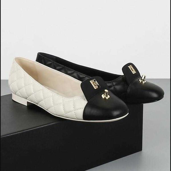 

23ss leather quilted turn lock loafers shoes women girls moccasin flat sandal classic beige black white square toe mule paris sneaker dress