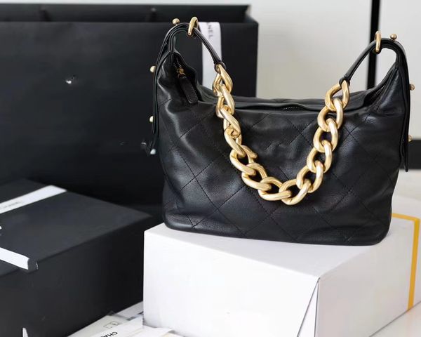 

2023 designer avenue shoulder bags men zipper bag