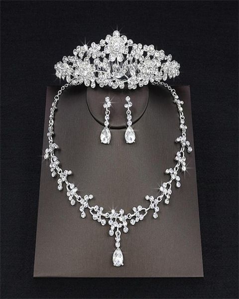 

2018 luxury drop rhinestone wedding jewelry set necklace crown tiaras crown earrings headwear beading three piece party bridal acc8136183, White