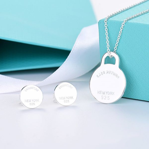 

t home round cake women's printed alphabet pendant clavicle chain fashion simple round stud necklace set, Silver