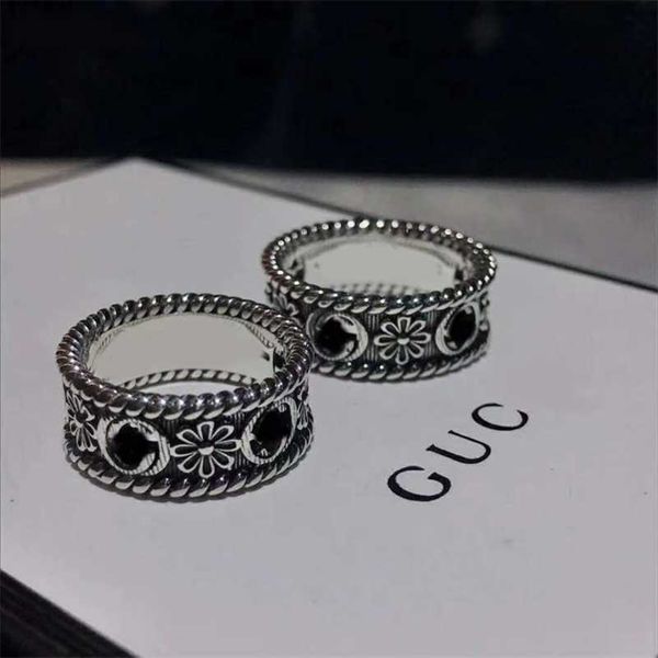 

designer jewelry bracelet necklace ring ring with flower twist lines, Silver