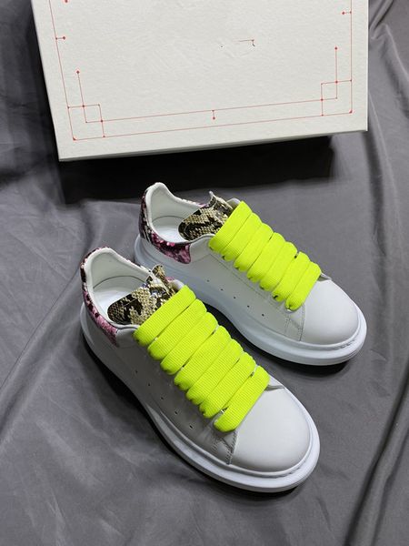 

2023 new luxury casual shoes mens leather calfskin sneakers shoes luxury brands comfort outdoor trainers 0529, Black