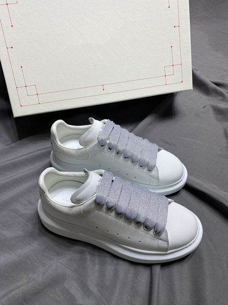 

designer boots calfskin casual shoes reflective shoes vintage suede leather trainers all-match stylist 0529, Black