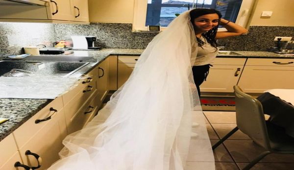

popodion white 3 m long trailing 3 layer cathedral wedding veils bridal veil with comb wedding vail accesories women was10012830905790651, Black