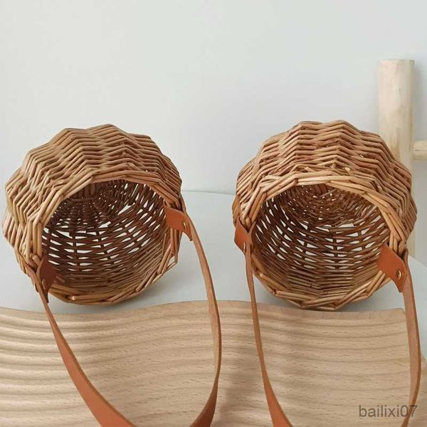 

basket rattan storage basket with handle portable flower candy egg organizer for home garden decoration wedding flower picnic