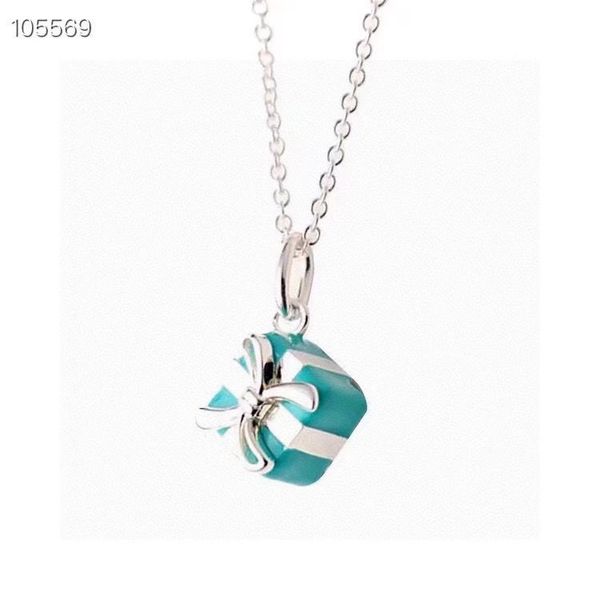 

2023 lovely cute gift pendant necklaces long silver thin stainless steel chain luxury designer women necklace with blue dust bag and box