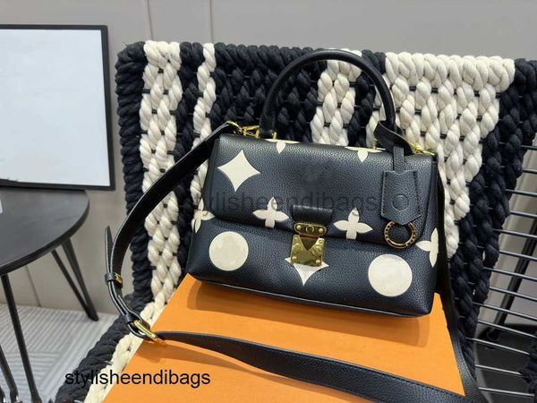 

stylisheendibags women designer bags embossed letters s lock removable shoulder strap crossbody fashioned classic luxurys totes m45976 m4604