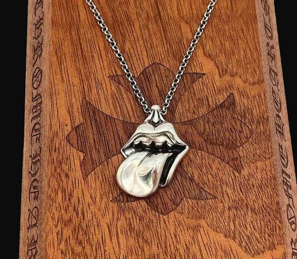 

original design chrome necklace antique men039s women039s fashion rocking rolling stone big tongue sweater chain cross hip h1070273, Silver