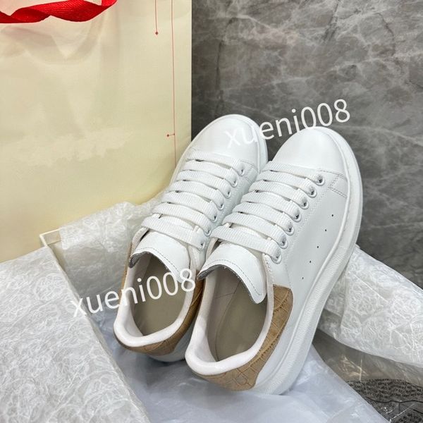 

new fashion women mens quality casual shoes designer leather lace-up sneaker running trainers letters flat printed sneakers2023, Red;white