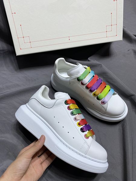 

2023 new luxury mens women classic casual shoes sneakers vintage platform multicolor trainer sneakers 0529, Black