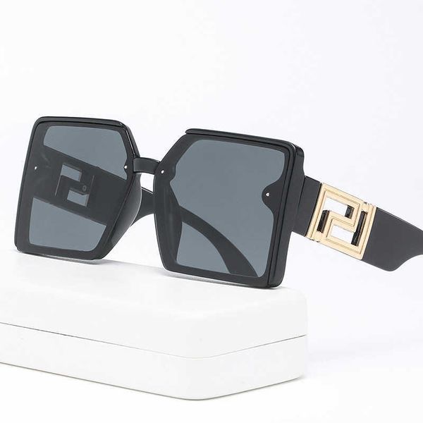 

2022 new fashion large frame square sunglasses metal eye accessories, White;black