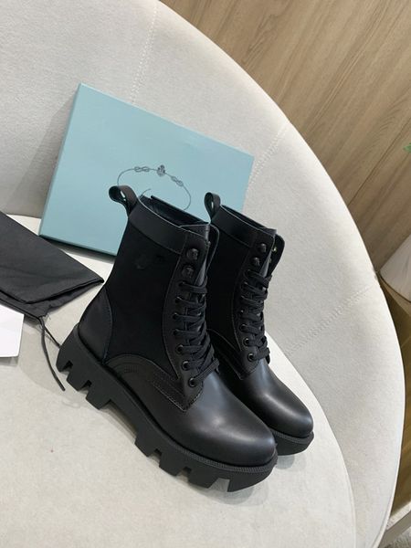 

2023 new luxury men womens fashion shoes lace-up flat platform designer sneaker black genuine leather air cushion sneakers 0529