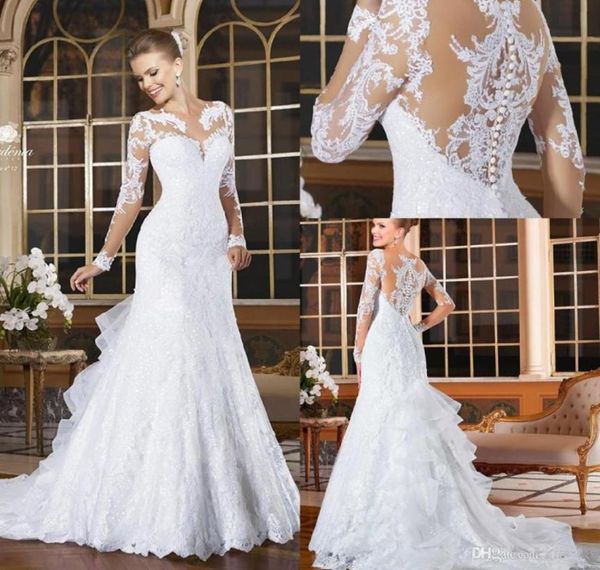 

2022 vintage long sleeves mermaid wedding dresses appliqued lace button tiered ruffles back bride gowns vestidos de novia8629703, White