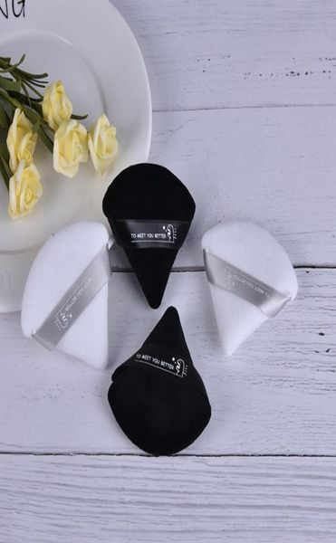 

2pcsset triangle velvet powder cosmetic puffs mini makeup puff sponge make up tools1924687