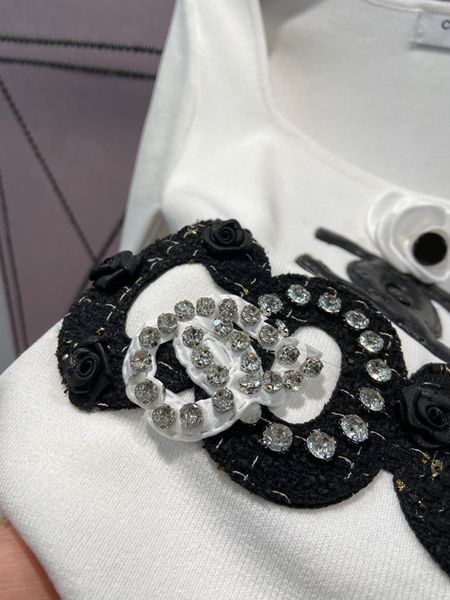 

women's knits & tees designer sweaters 2023 summer sequin embroidery pullover women letter flower knitted sweater u-neck short sleeve c, White