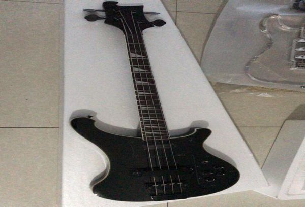 

whole through body bass 4 strings rich 4003 electric bass guitar in black black pick guard1803152547934