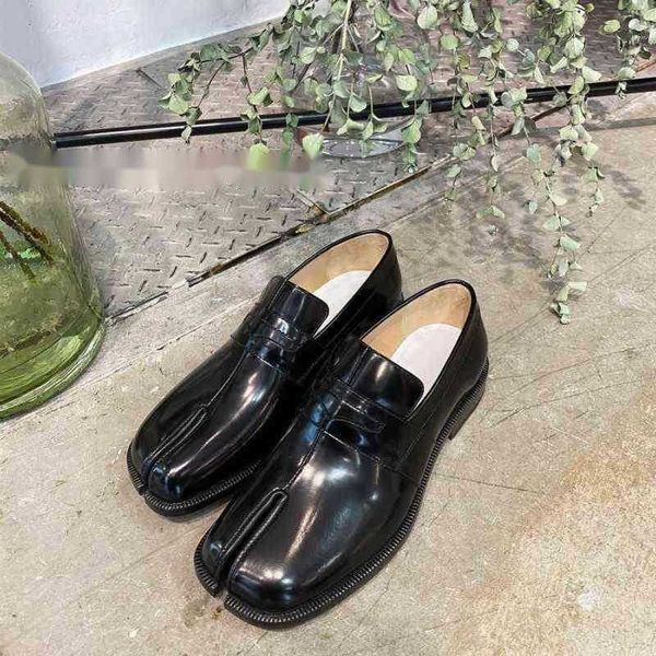 

dress shoes flat round split toe shallow women single shoe slip on slingback mule leather soft loafer 220622, Black