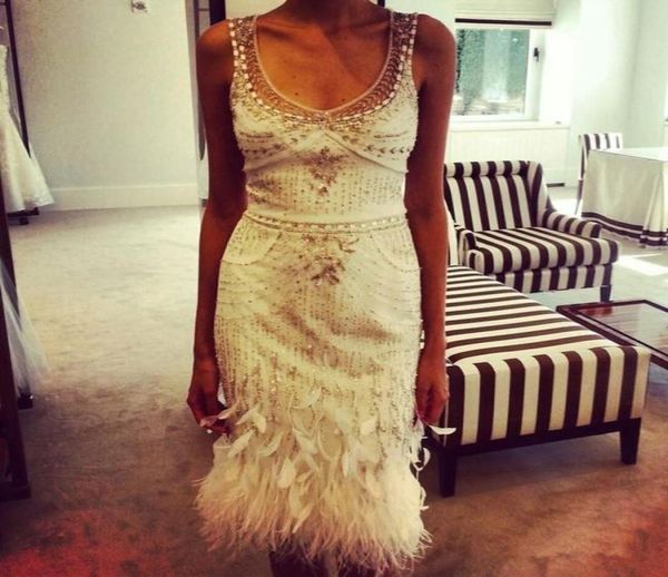 

white luxury beaded short cocktail dresses 2020 knee length sheath prom dresses new evening party gowns feathers vestidos3815951, Black