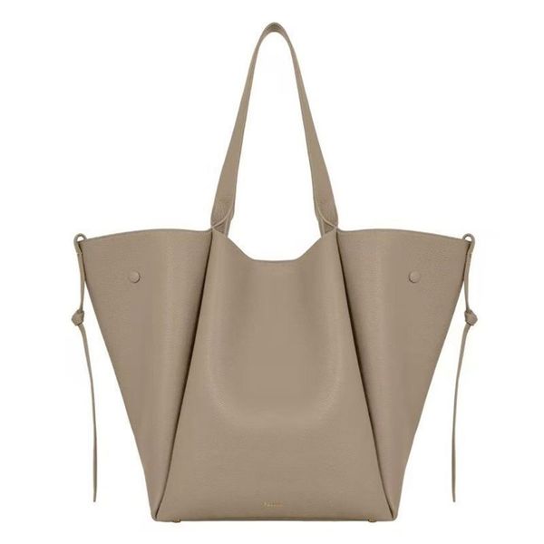 

french niche design pole new shopping bag leather women's bag pole commuter large capacity tote bag
