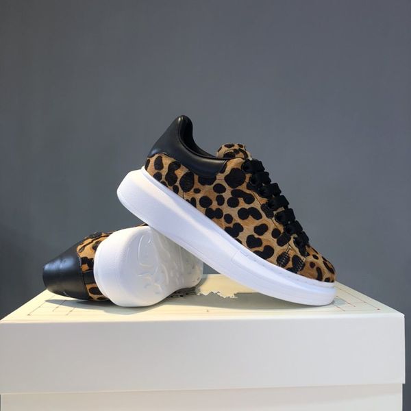

designer men womens sneaker casual shoes leather sneakers stripes white shoe flat platform walking 0529, Black