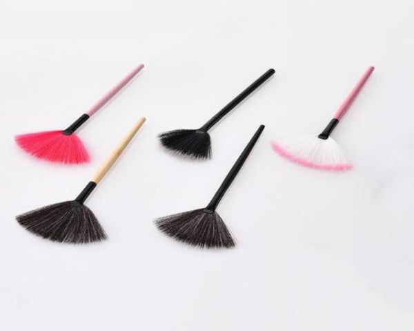

professional cosmetic tools accessories fan shape makeup brush highlighter face powder brush face make up tools6531853