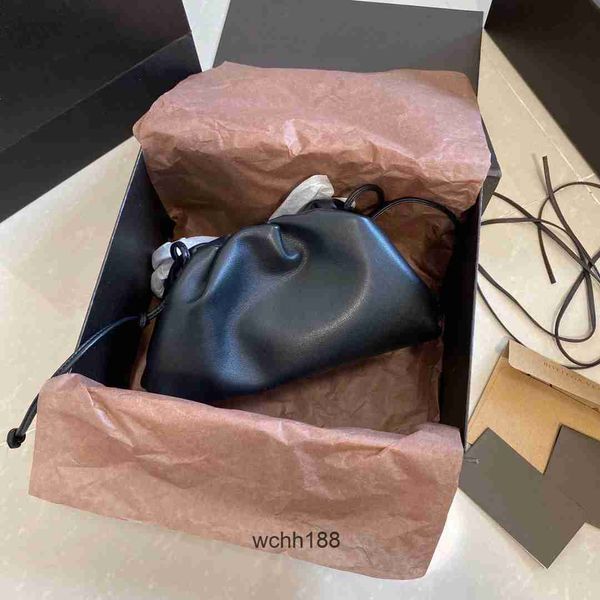 

leather cloud 2023 women's designer trend bag handbags group bottegas crossbody evening summer bags underarm girl pouch drawstring 0yt8