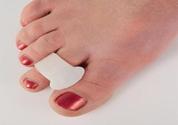 

whole 1 pair toe spreader gel bunion eases foot pain foot hallux valgus guard cushion relieve ring health care pad2628661
