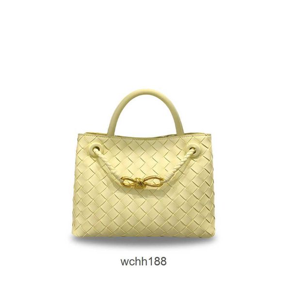 

underarm andiamo fashion bags evening girl designer totes leather woven 2023 cowhide handbag bag single shoulder bottegas crossbody women km