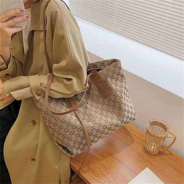 

2023 designer bag bbaobig capacity bags advanced sense large bag commuter bag versatile 1ojb
