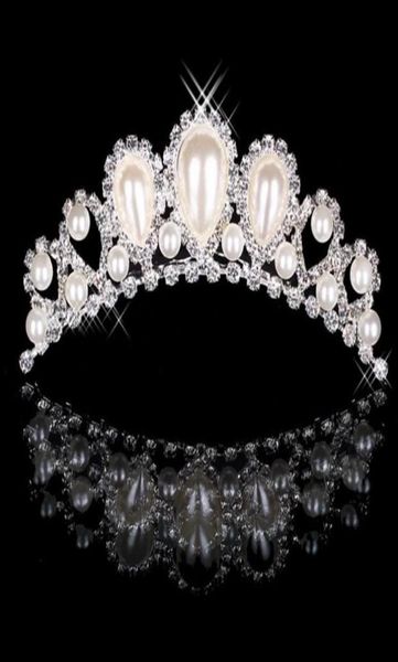 

18017 beautiful elegant mitation pearl rhinestone inlay crown tiara wedding bride hair comb crowns for prom party evening1704266, White